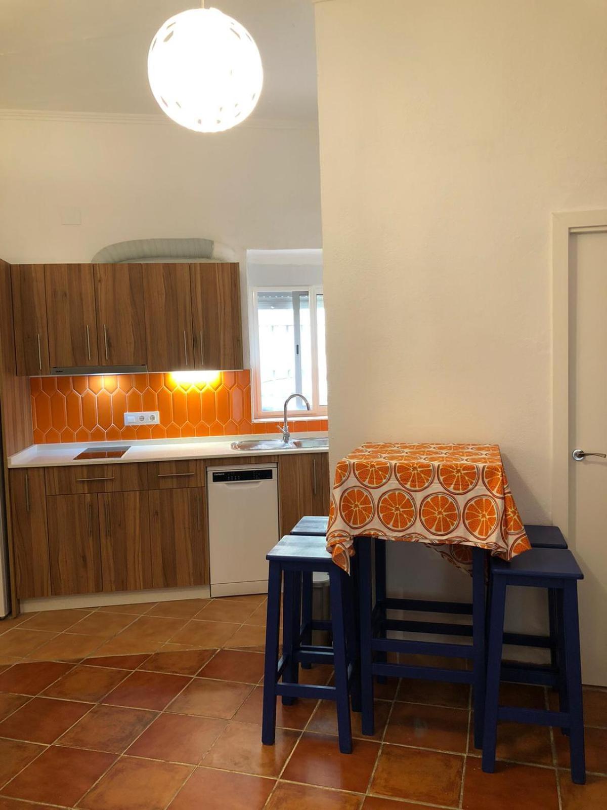 Andaluz Living - Traditional Andalusian House, Casa De Vecinos Эль-Пуэрто-де-Санта-Мария Экстерьер фото